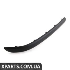 51118195290 BMW Облицювання переднього бампера - права