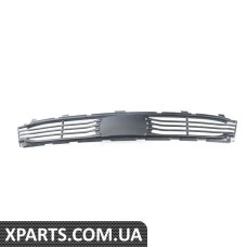 51117486831 BMW Решітка - повітрозабірник - центр