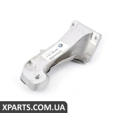 11811095552 BMW Опорний кронштейн праворуч