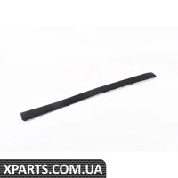 51168235512 BMW E38 Панель обшивки задньої правої центральної консолі