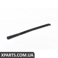 51168235512 BMW E38 Панель обшивки задньої правої центральної консолі