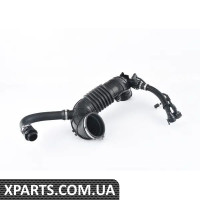 13718574783 BMW ТРУБА ФІЛЬТРОВАНОГО ПОВІТРЯ