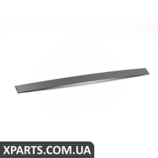 51347890436 BMW E39 Крышка колонки C - правая - глянцевая черная