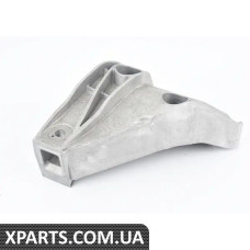 22116781233 BMW Опорний кронштейн двигуна F10 - лівий