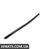 51367740106 BMW Уплотнитель окна задней четверти - правый