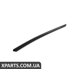51367740105 BMW Ущільнювач скла задньої чверті - лівий