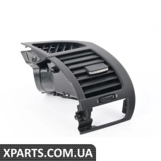 64226954302 BMW Решітка свіжого повітря - чорна справа