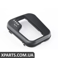 51168413730 BMW КРЫШКА РЫЧАГА