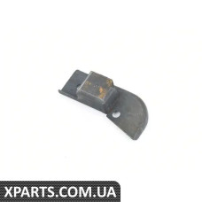 51251972994 BMW Кронштейн кришки складаного верху E30 - правий