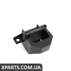 17117591647 BMW Нижній монтажний кронштейн радіатора — ціна вказана за штуку