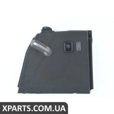 51477452458 BMW Права обробка багажника - чорна