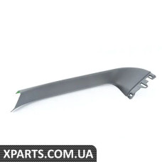 51497370406 BMW Обшивка люка - права