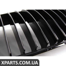 51137145738 BMW Рамка решітки