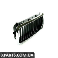 51138125812 BMW Ґрати для нирок - праворуч