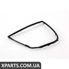 51348194693 BMW Ущільнювач чверті вікна - лівий