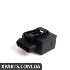 12521438159 BMW Корпус розетки