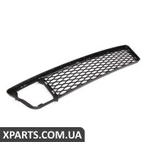 51117175016 BMW Решітка бампера - Центр