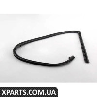 51221888214 BMW E30 Уплотнитель задней верхней двери - правый