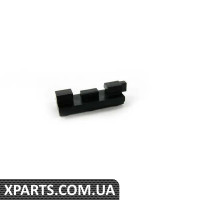 51138157203 BMW Підтримуючий затискач для оббивки заднього скла - ззаду