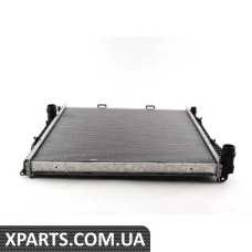 17101439101 BMW Радіатор