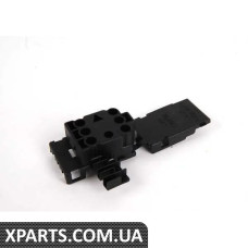 61131378129 BMW Корпус з'єднувача - ціна вказана за штуку