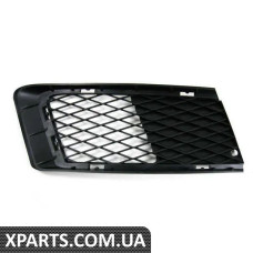 51117154720 BMW Грати бампера - пасажир (правий)