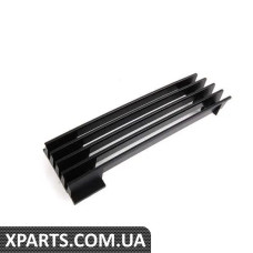 51131940908 BMW Решітка повітрозабірника E31 - права