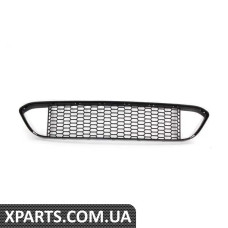 51118047402 BMW Решітка бампера - Центр