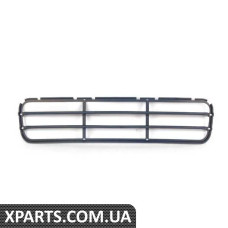 51112233870 BMW Решітка переднього бампера - по центру