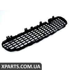 51137113732 BMW Решітка капота - права