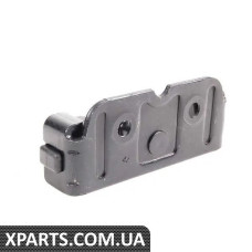 51247840618 BMW Кронштейн багажника