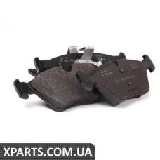 34116779652 BMW Комплект передніх гальмівних колодок