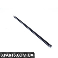 51218102824 BMW Уплотнитель внутренней двери - передний правый