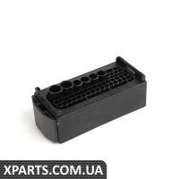 61138373306 BMW КОРПУС