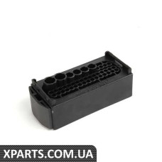 61138373306 BMW КОРПУС