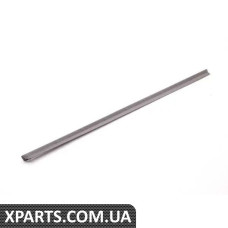 51218202676 BMW E39 Уплотнитель двери - справа