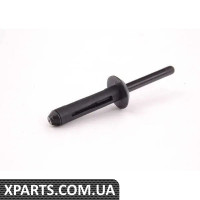 51118047458 BMW Глуха заклепка