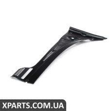 51711946126 BMW E34 Облицювання вітрового скла - права