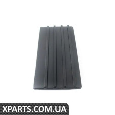 51112230202 BMW E30 Правая крышка