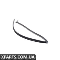 51211929896 BMW Ущільнювач переднього скла - правий