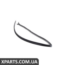51211929896 BMW Ущільнювач переднього скла - правий