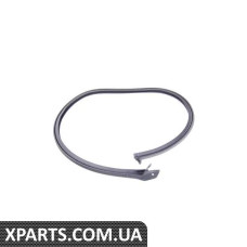 51211888158 BMW Дверний ущільнювач E30 - правий