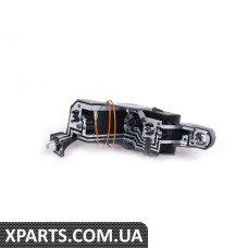 63217361882 BMW Патрон лампы - правый
