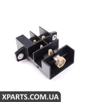 12421433232 BMW Підключення акумуляторної батареї під капотом