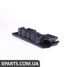 13713428065 BMW E83 Впускний канал