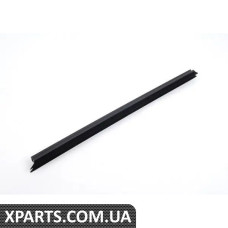 51357258298 BMW Ущільнювач вікна - праворуч