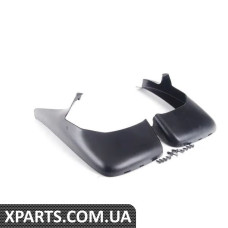 82160004466 BMW Комплект переднього бризковика E53