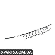 51138208776 BMW E46 Молдинг даху - правий