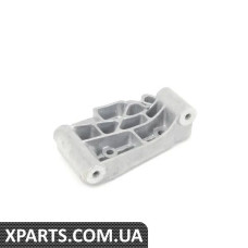 64521717007 BMW Кронштейн компресора змінного струму
