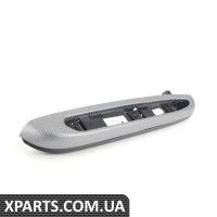 51437895400 BMW E46 Алюминиевый подлокотник — задний правый — Schwarz/Cube Si